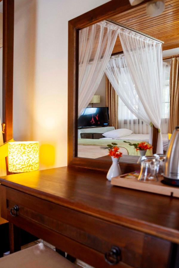 Aphrodite Hotel Bozburun Eksteriør billede