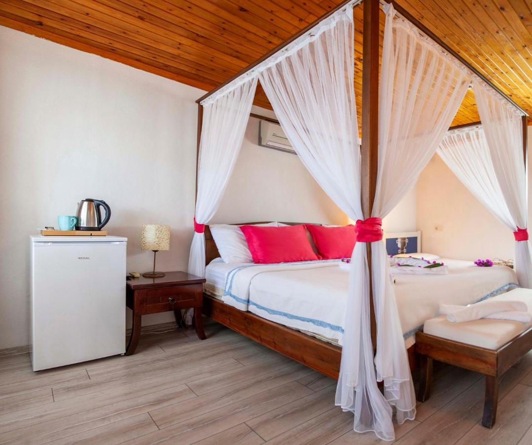 Aphrodite Hotel Bozburun Eksteriør billede