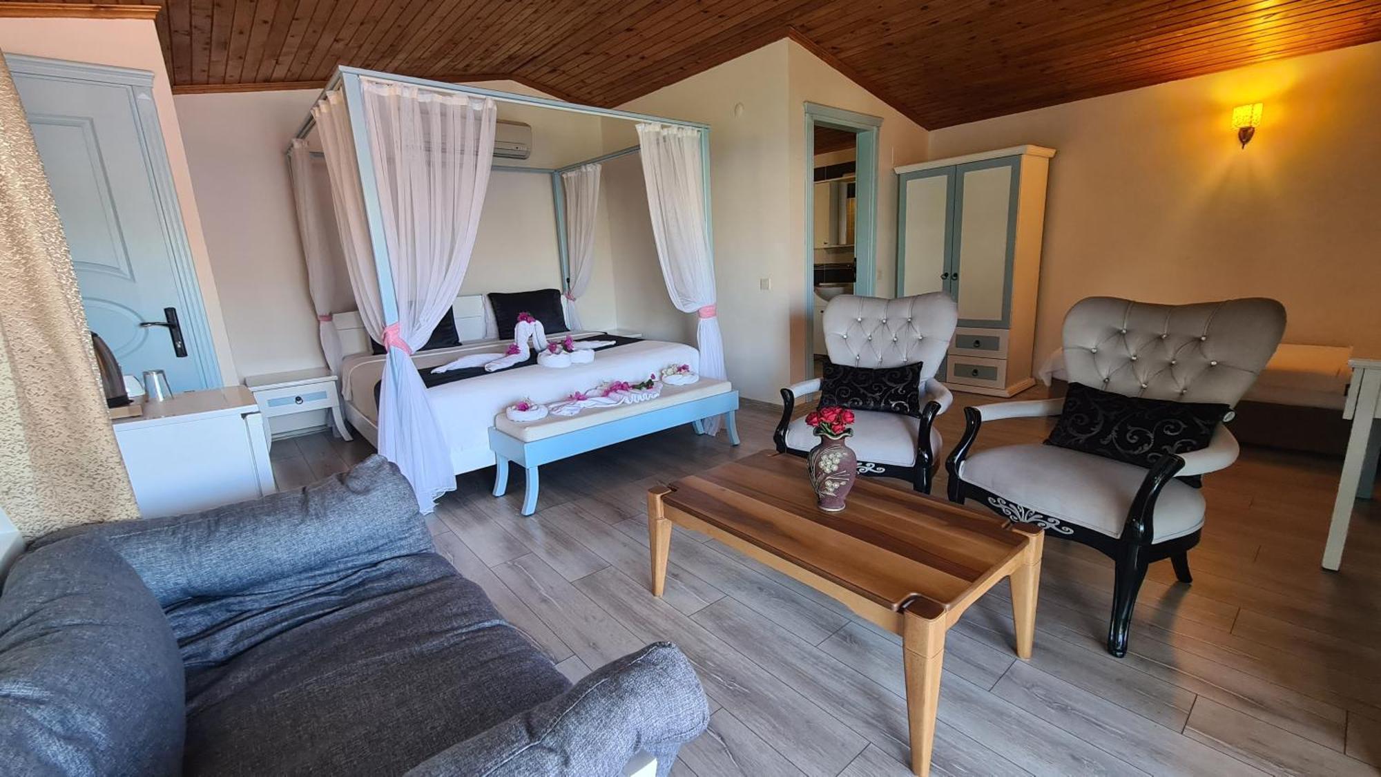 Aphrodite Hotel Bozburun Eksteriør billede